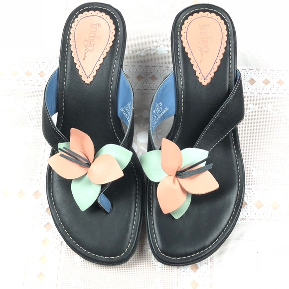clarks indigo flip flops